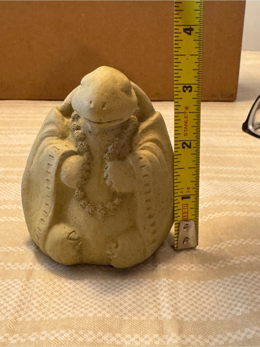 Meditating turtle - Picture 8 of 11